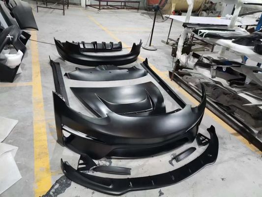 Je vends le kit de mise à niveau de la carrosserie du modèle 3 pour la Tesla modèle 3 avec des spoilers de pare-chocs avant et arrière de type robot