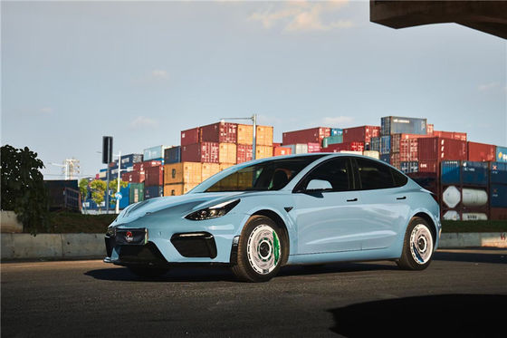 Pièces automobiles pour Tesla Modèle 3 Body Kit PP Matériau plastique Modèle 3 Kit de carrosserie de pare-chocs avant amélioré de style GT4