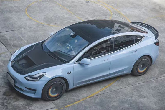 146cm Modèle 3 Tesla Body Kit Plastique Capot en fibre de carbone transparente