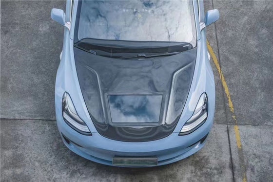 146cm Modèle 3 Tesla Body Kit Plastique Capot en fibre de carbone transparente