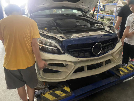 Pièces détachées pour Mercedes W205 C180 C260 C300 Body Kit W205 C180 C260 C300 Body Kit amélioré IMP Style Front Bumper