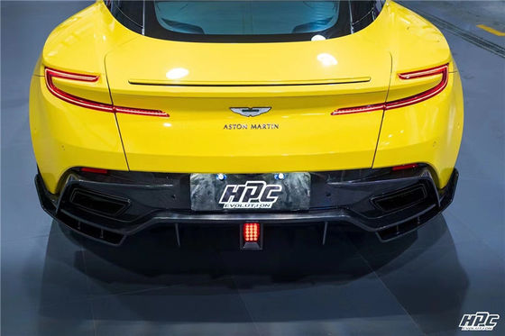 Pour Aston Martin DB11 Body Kit en fibres de carbone DB11 Modélisé PK Style Fibre de carbone à l'avant du diffuseur de lèvres Spoiler Hood