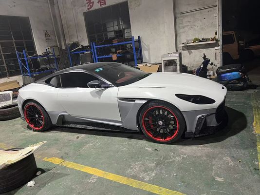 DB11 Aston Martin Kit large corps vert pare-chocs séparateur de lèvres Db11 Kit corps