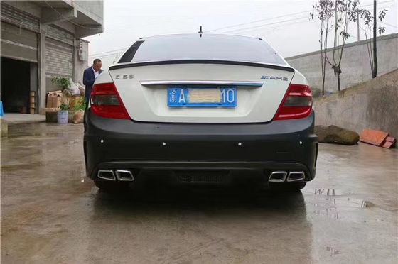 Pour Mercedes W204 C63 Body Kit W204 Série noire améliorée Style avant et arrière pare-chocs Hood Widebody Kit