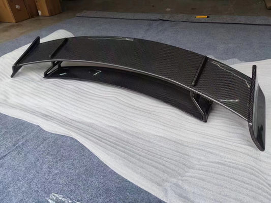 Pour Mercedes-Benz AMG GT50 GT63 Spoiler en fibre de carbone AMG GT50 GT63 Aile de spoiler en fibre de carbone améliorée de style RT900