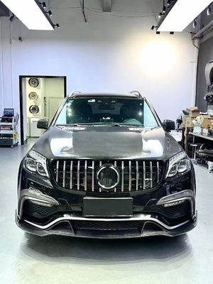 X166 Mercedes Wide Body Kit GLS450 GLS63 2015 Le spoiler de la lèvre avant